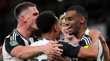 各支球队试 各支球队试